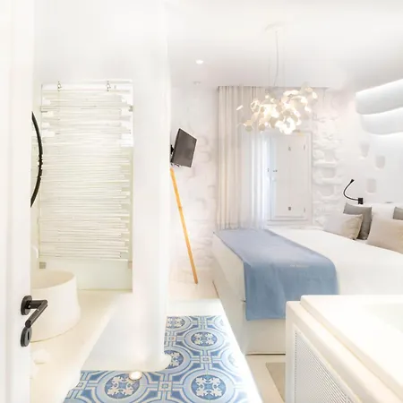 Kyma & Helios Deluxe Suites With Hot Tub At Amazeu Suites Naxos Naxos City Exterior photo